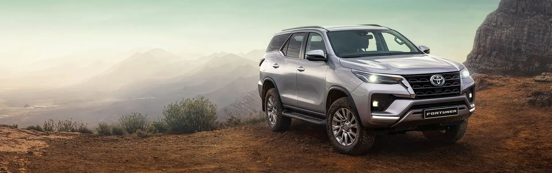  TOYOTA FORTUNER